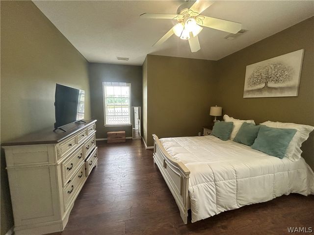 4432 21st ST, Northport, AL 35476