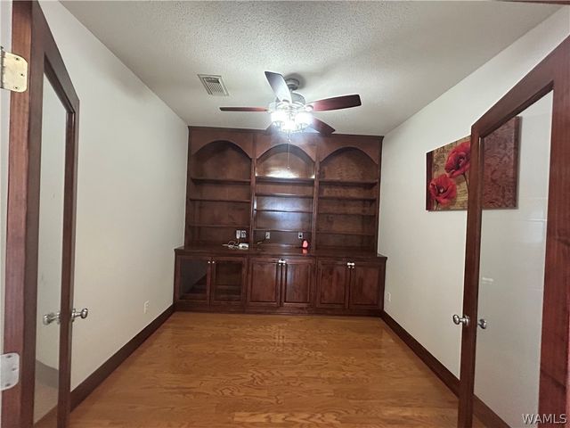 4432 21st ST, Northport, AL 35476