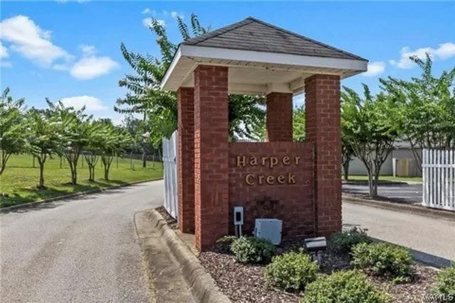 4432 21st ST, Northport, AL 35476