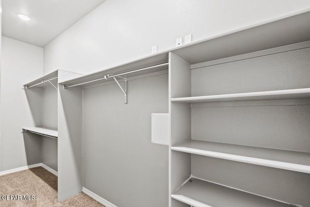 913 ADA Lane, El Paso, TX 79932