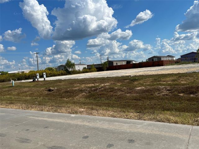 4486 Road 5726, Cleveland, TX 77327