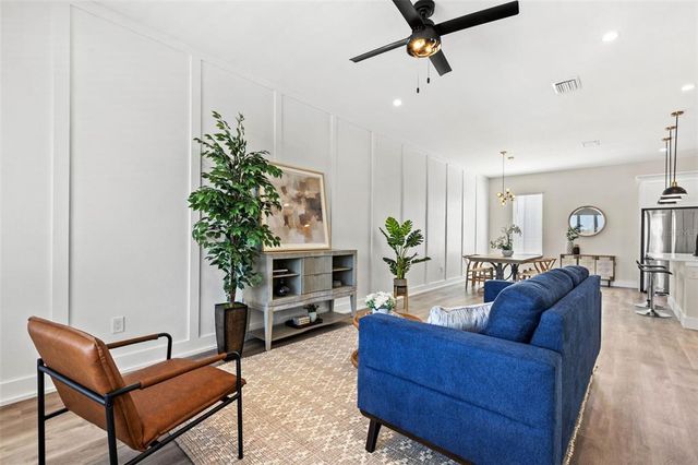 121 E WARREN AVENUE 1, Tampa, FL 33602