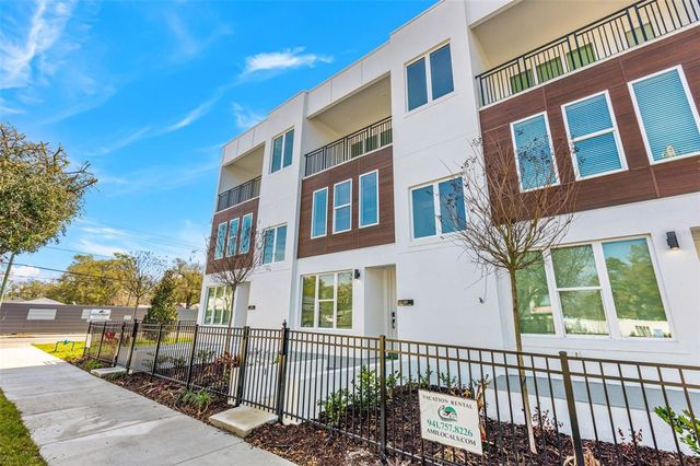 121 E WARREN AVENUE 1, Tampa, FL 33602