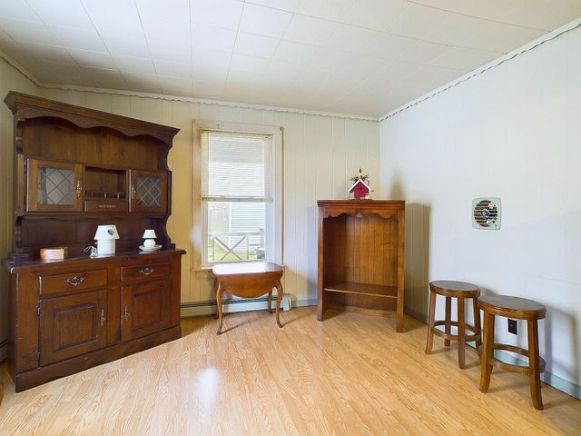 204 Hall Stream Road, Canaan, VT 05902