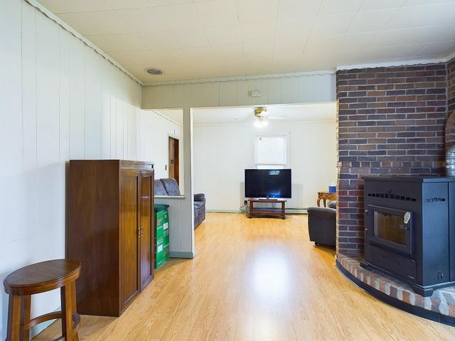 204 Hall Stream Road, Canaan, VT 05902