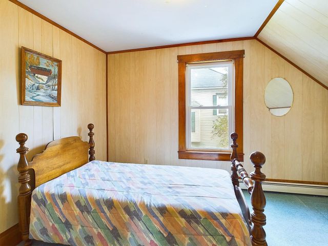 204 Hall Stream Road, Canaan, VT 05902