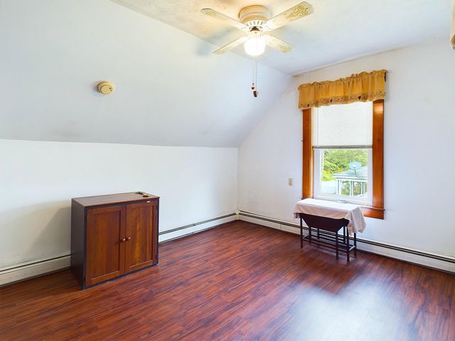 204 Hall Stream Road, Canaan, VT 05902