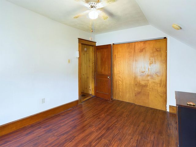 204 Hall Stream Road, Canaan, VT 05902