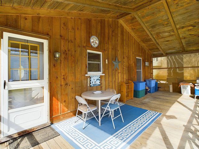 204 Hall Stream Road, Canaan, VT 05902