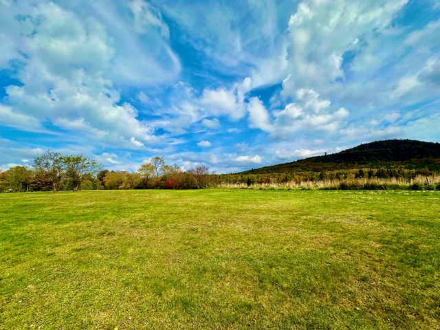 204 Hall Stream Road, Canaan, VT 05902