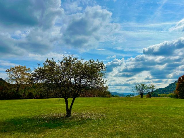 204 Hall Stream Road, Canaan, VT 05902