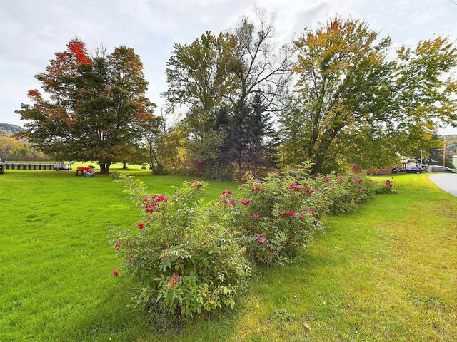 204 Hall Stream Road, Canaan, VT 05902