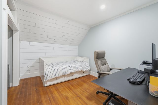 761 Amherst Street, Manchester, NH 03104
