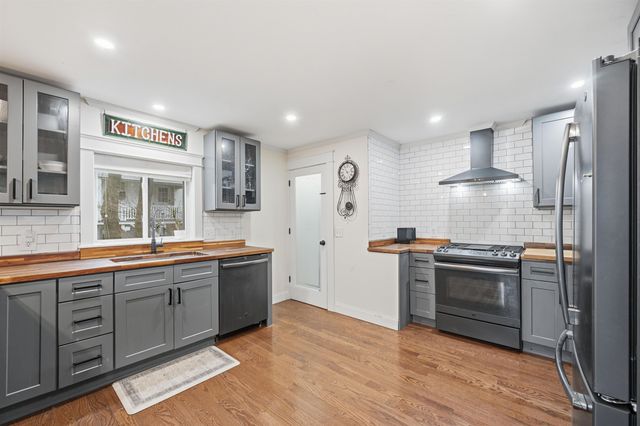 761 Amherst Street, Manchester, NH 03104