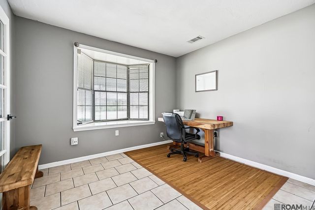 425 Wingate Dr, Baton Rouge, LA 70815