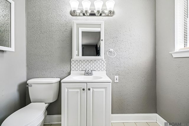 425 Wingate Dr, Baton Rouge, LA 70815