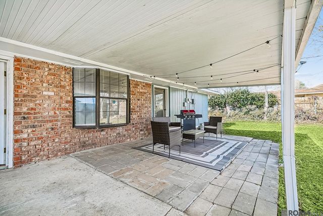 425 Wingate Dr, Baton Rouge, LA 70815