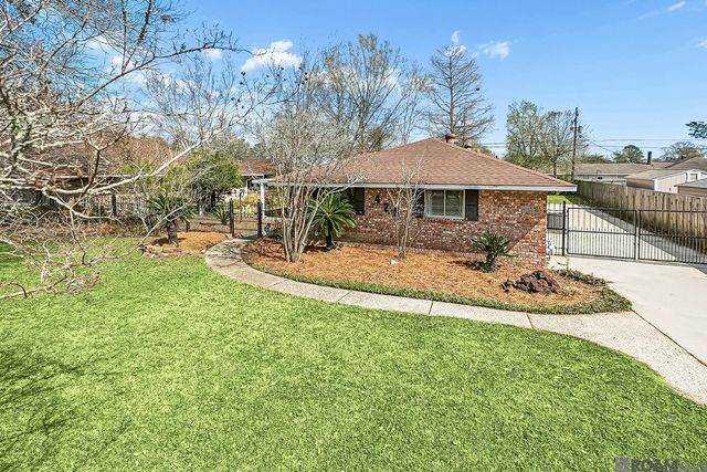 425 Wingate Dr, Baton Rouge, LA 70815