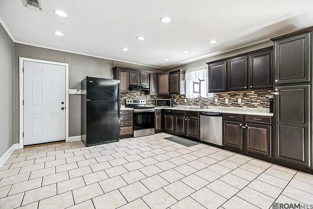 425 Wingate Dr, Baton Rouge, LA 70815