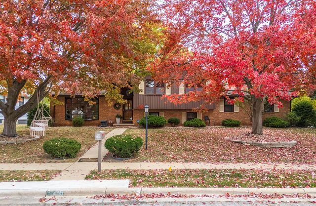 126 S Orr Drive, Normal, IL 61761