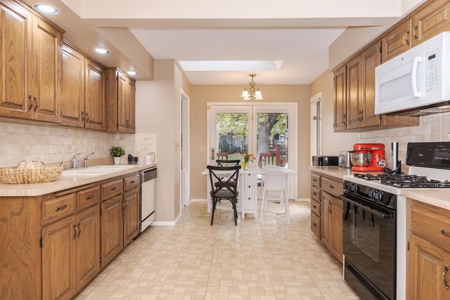 126 S Orr Drive, Normal, IL 61761