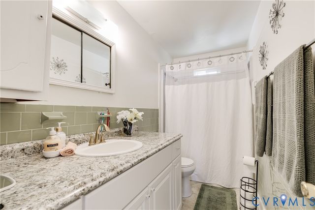 2201 Jackson St, Hopewell, VA 23860