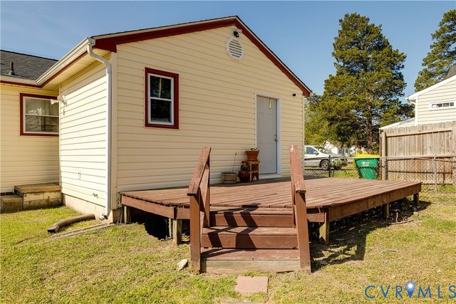 2201 Jackson St, Hopewell, VA 23860