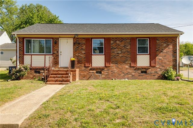 2201 Jackson St, Hopewell, VA 23860