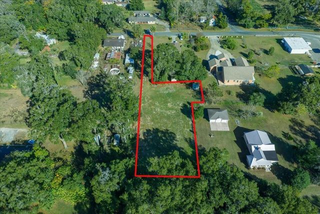 2026 NE 97TH ST. RD., Anthony, FL 32617