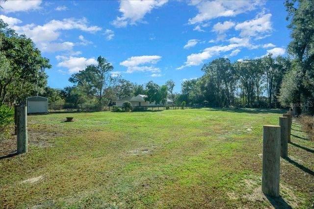 2026 NE 97TH ST. RD., Anthony, FL 32617