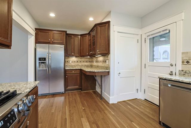 72 Lumley Avenue, Fort Thomas, KY 41075