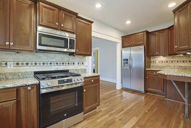 72 Lumley Avenue, Fort Thomas, KY 41075
