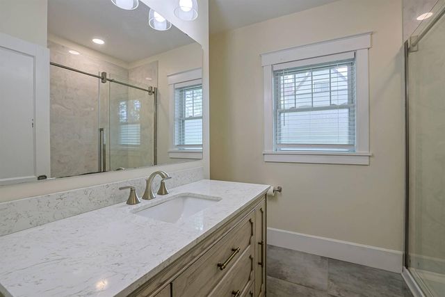 72 Lumley Avenue, Fort Thomas, KY 41075