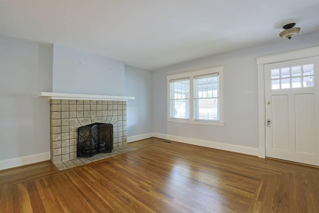 72 Lumley Avenue, Fort Thomas, KY 41075