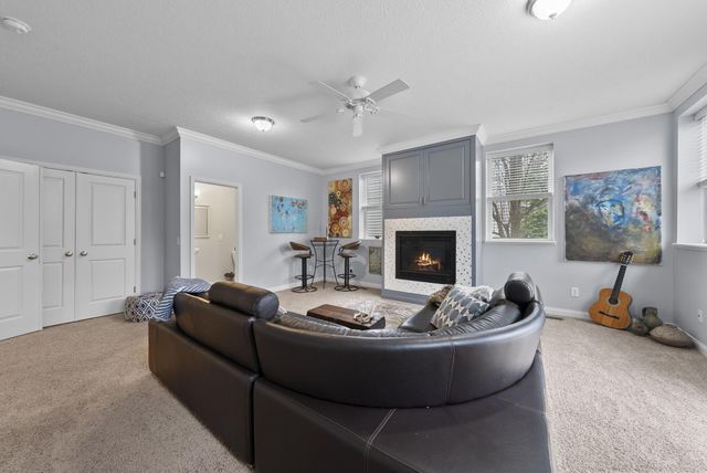 1294 Ironwood Drive, Grove City, OH 43123