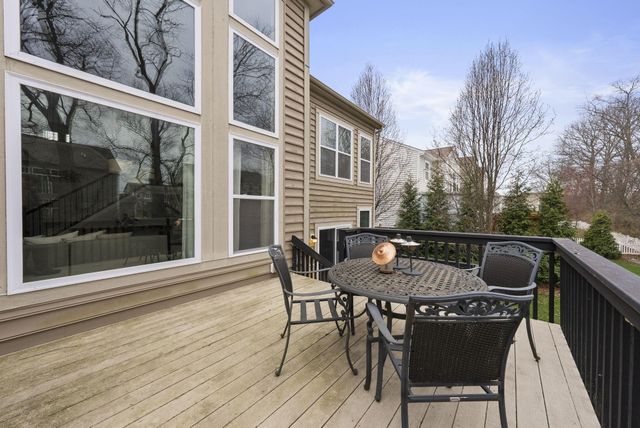 1294 Ironwood Drive, Grove City, OH 43123