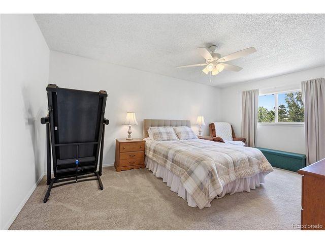 6721 Blue Jay Dr, Parker, CO 80138