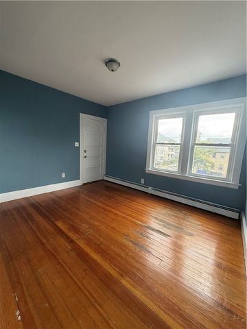 16 Opper Street 3, Providence, RI 02904