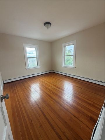 16 Opper Street 3, Providence, RI 02904