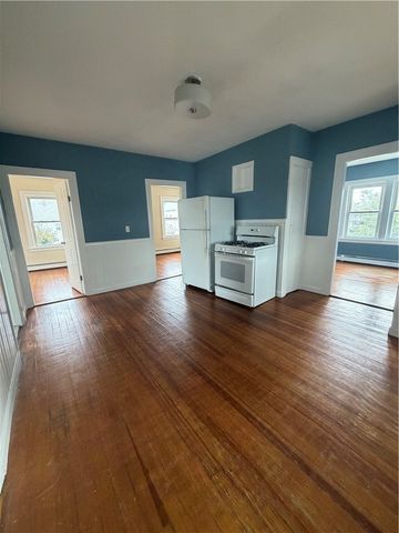 16 Opper Street 3, Providence, RI 02904