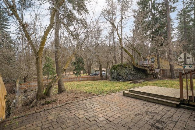 1307 S Crestline St, Spokane, WA 99202