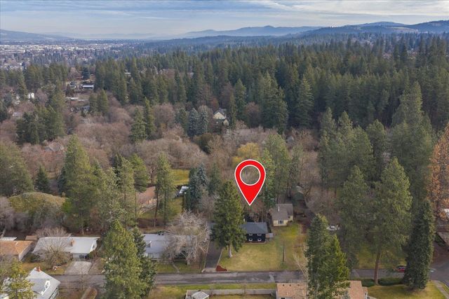 1307 S Crestline St, Spokane, WA 99202