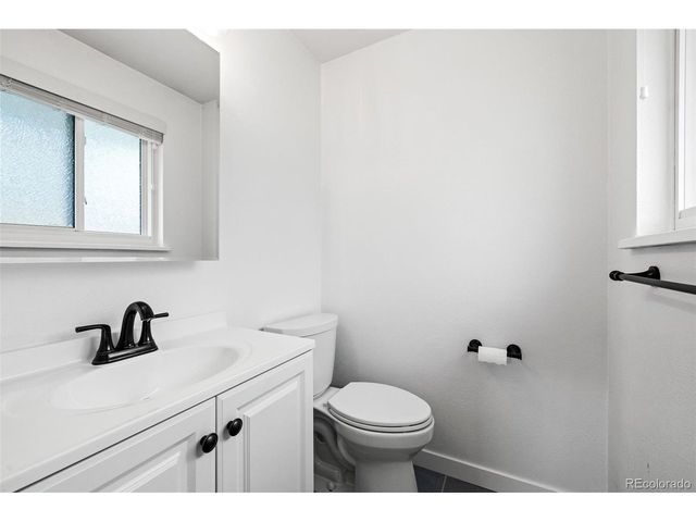 4281 Dixon Dr, Westminster, CO 80031