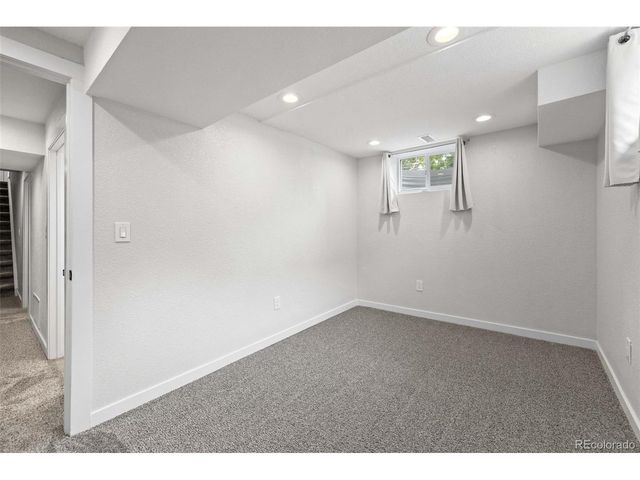 4281 Dixon Dr, Westminster, CO 80031