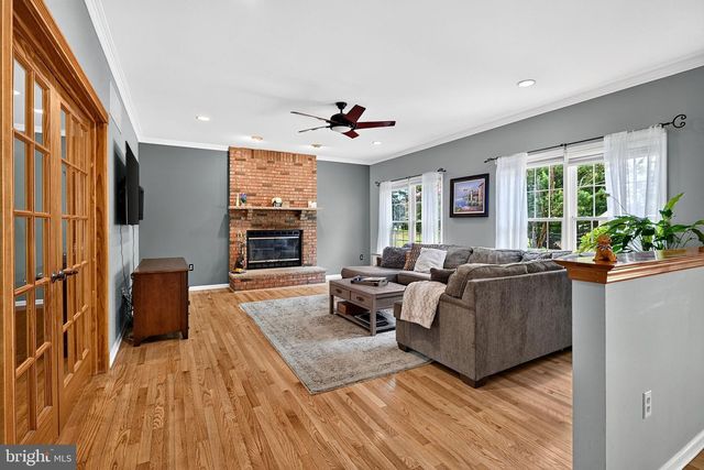 10 ANDERSON WAY, Monmouth Junction, NJ 08852