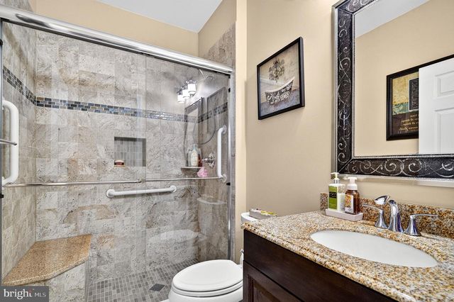 10 ANDERSON WAY, Monmouth Junction, NJ 08852