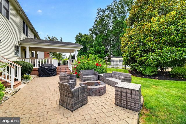 10 ANDERSON WAY, Monmouth Junction, NJ 08852