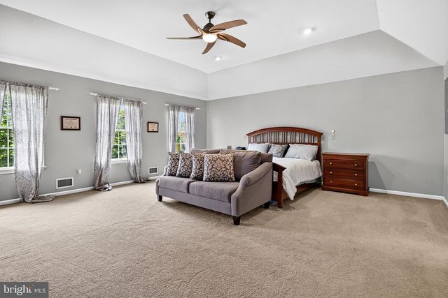 10 ANDERSON WAY, Monmouth Junction, NJ 08852