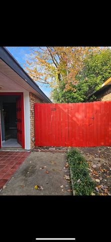 229 Overland Trail, Mesquite, TX 75149