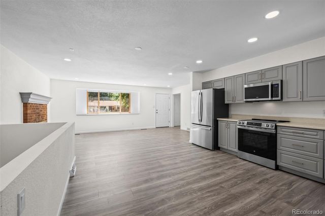 1035 Iris Street, Broomfield, CO 80020